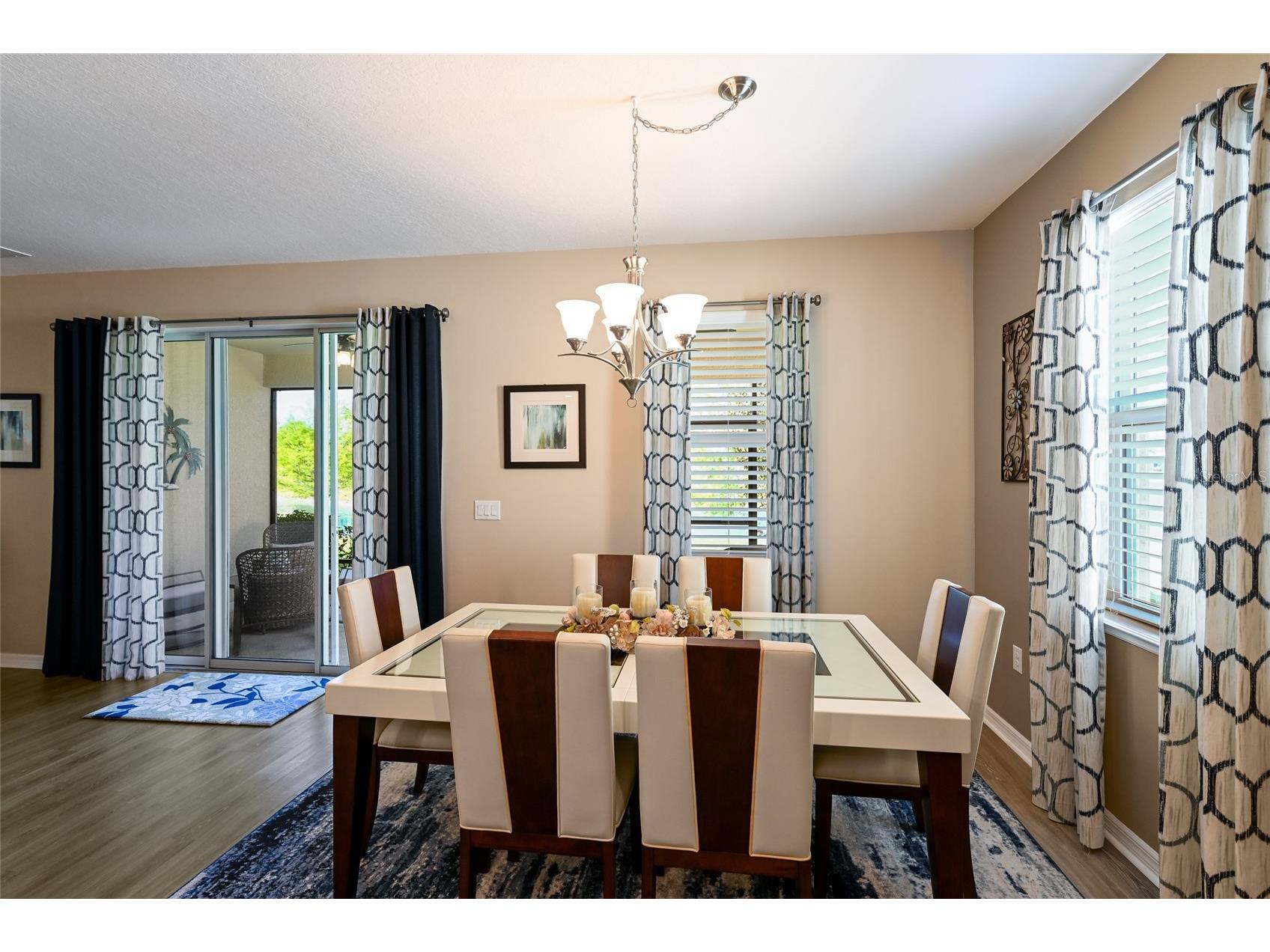 2937 Esmeralda Drive Sarasota FL 34243 A4689083 image12