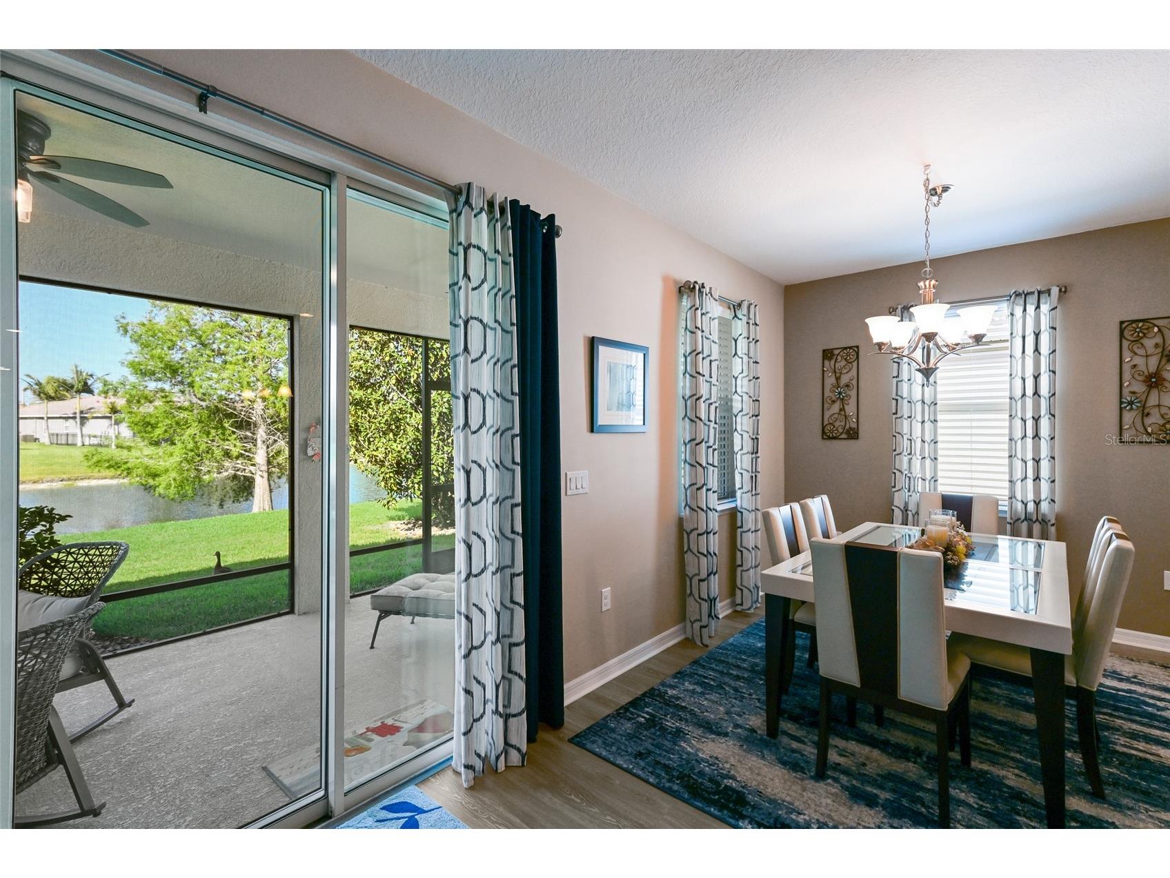 2937 Esmeralda Drive Sarasota FL 34243 A4689083 image13