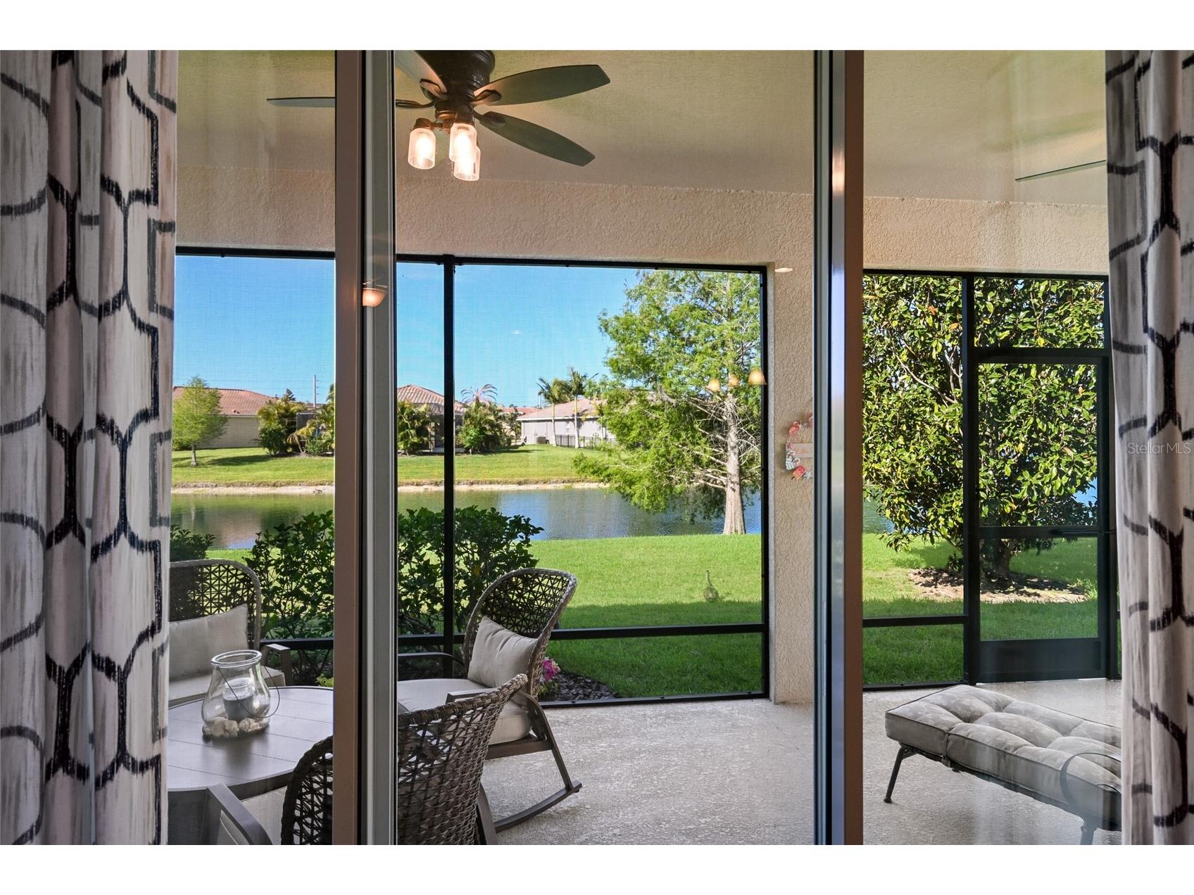 2937 Esmeralda Drive Sarasota FL 34243 A4689083 image14