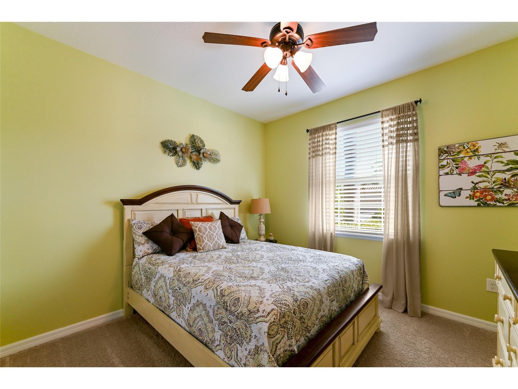 2937 Esmeralda Drive Sarasota FL 34243 A4689083 image22