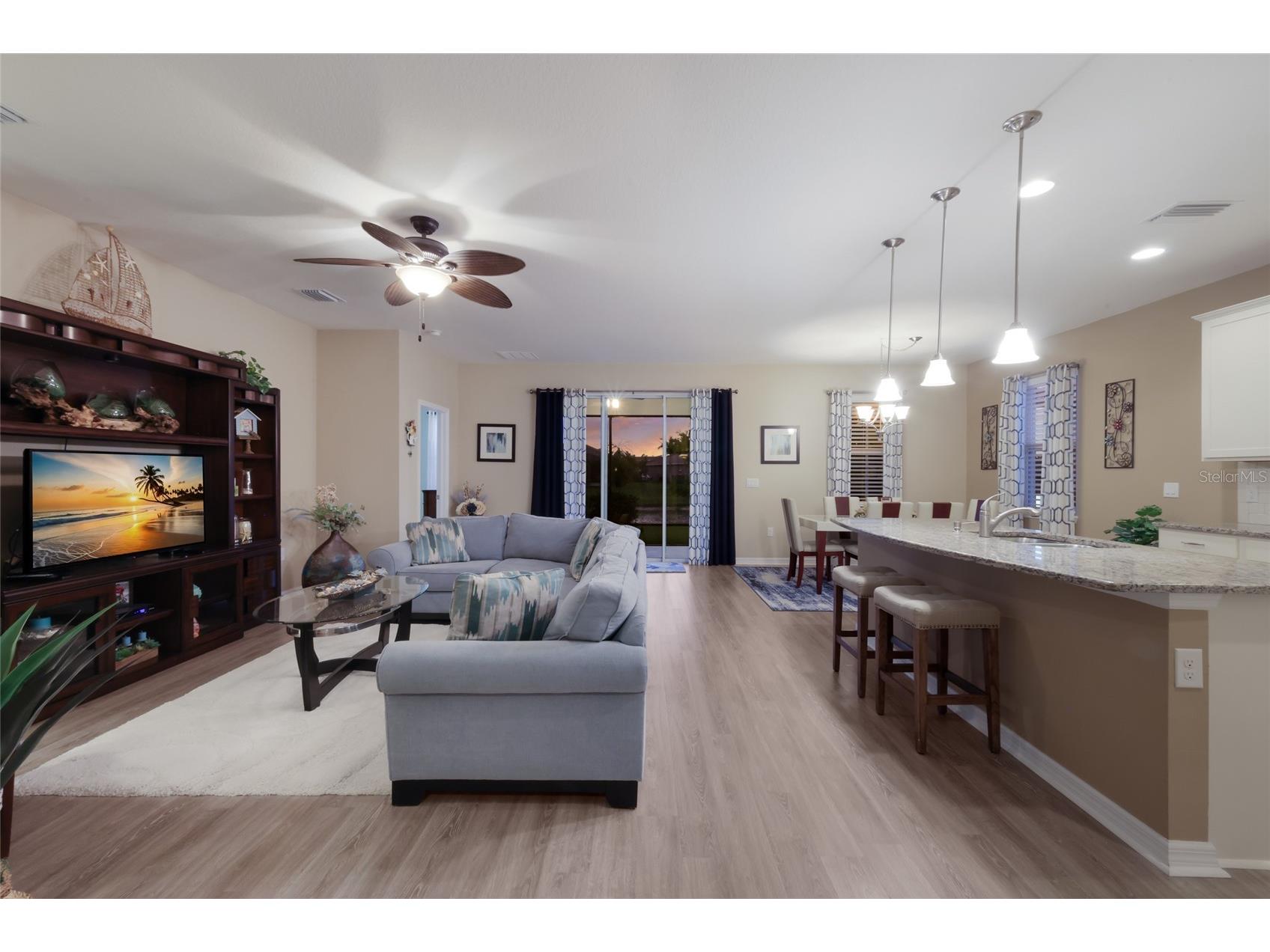 2937 Esmeralda Drive Sarasota FL 34243 A4689083 image28