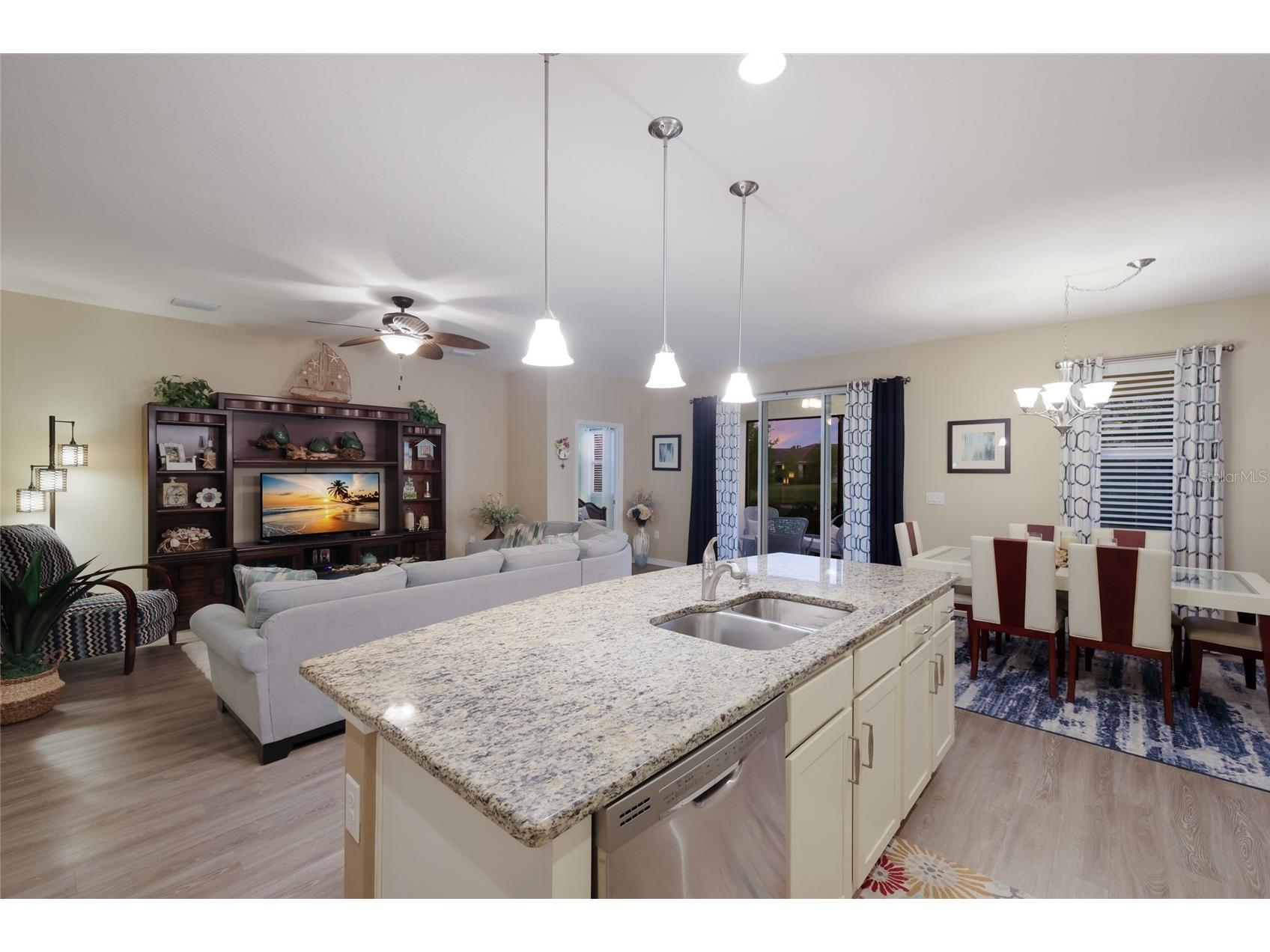 2937 Esmeralda Drive Sarasota FL 34243 A4689083 image29