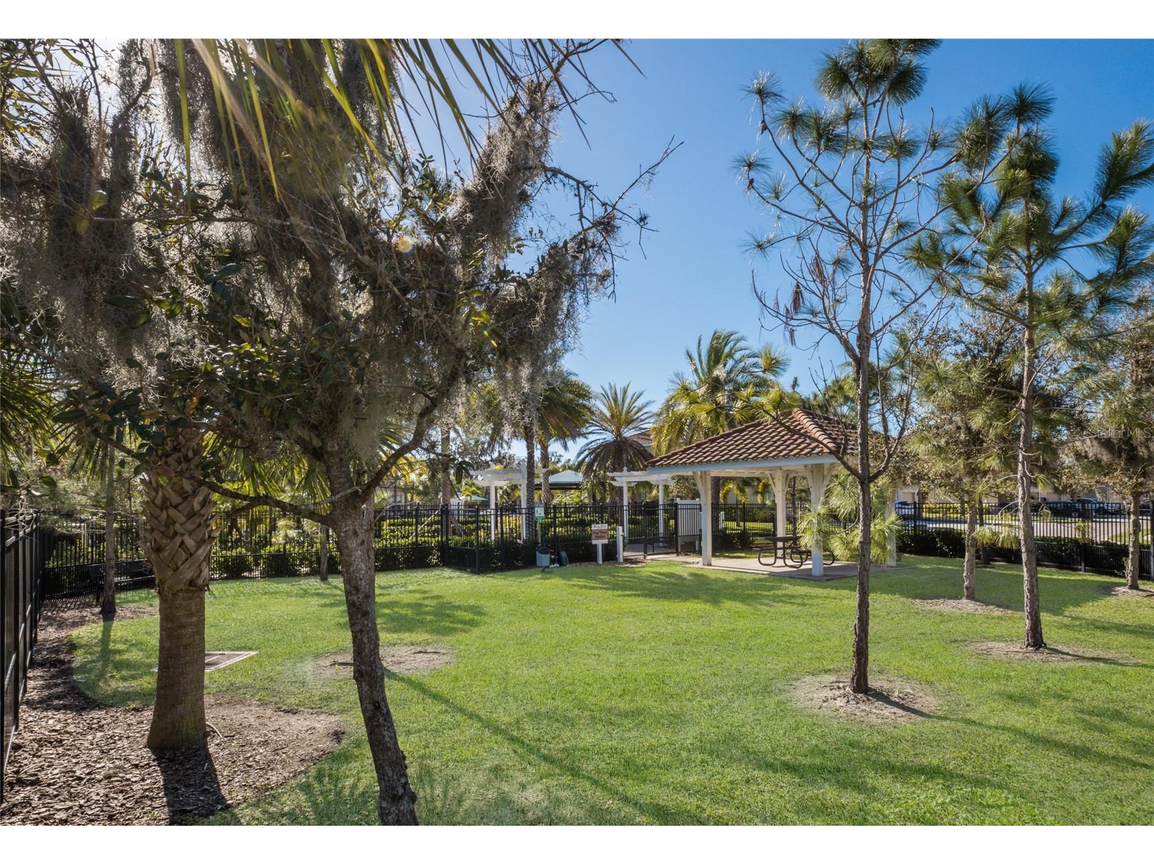 2937 Esmeralda Drive Sarasota FL 34243 A4689083 image49