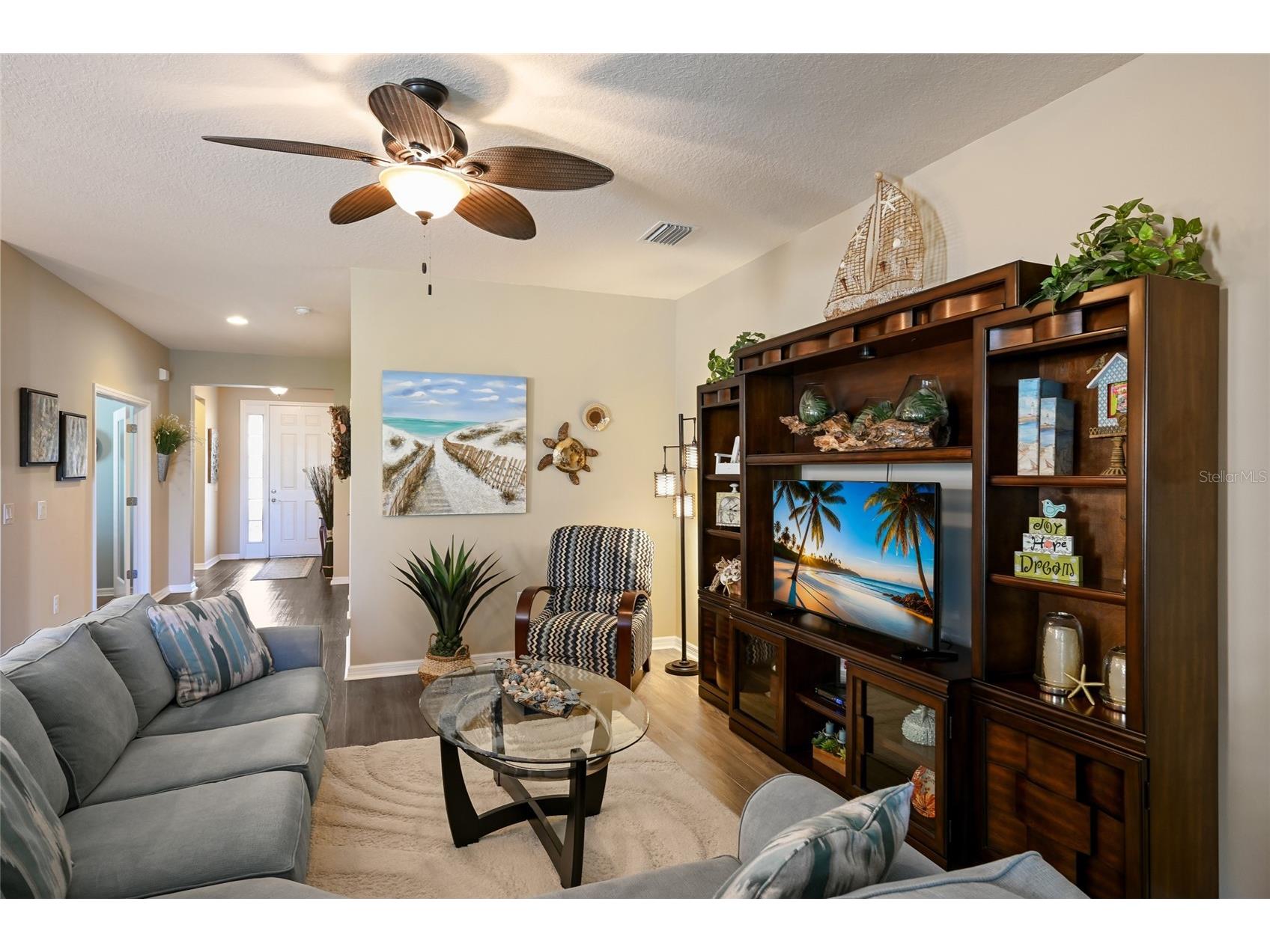 2937 Esmeralda Drive Sarasota FL 34243 A4689083 image6