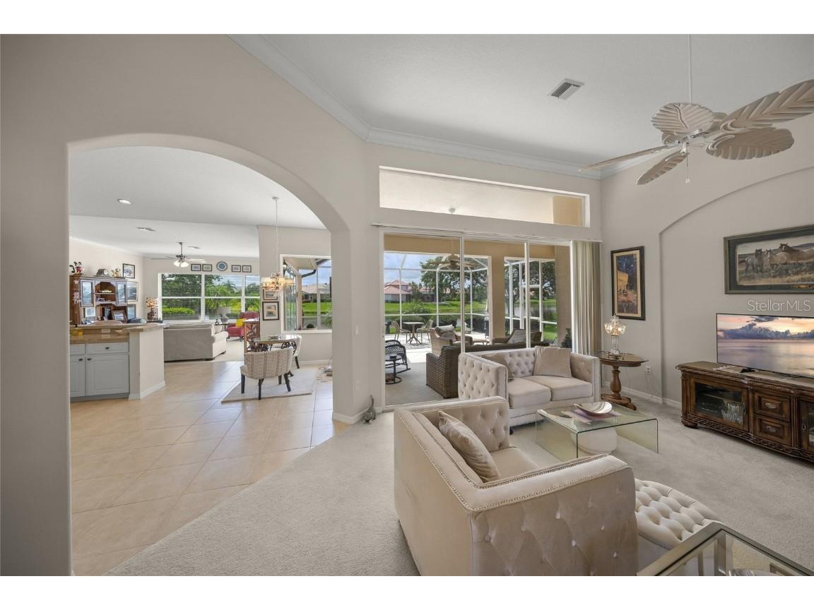 2937 Seasons Boulevard Sarasota FL 34240 A4656951 image14