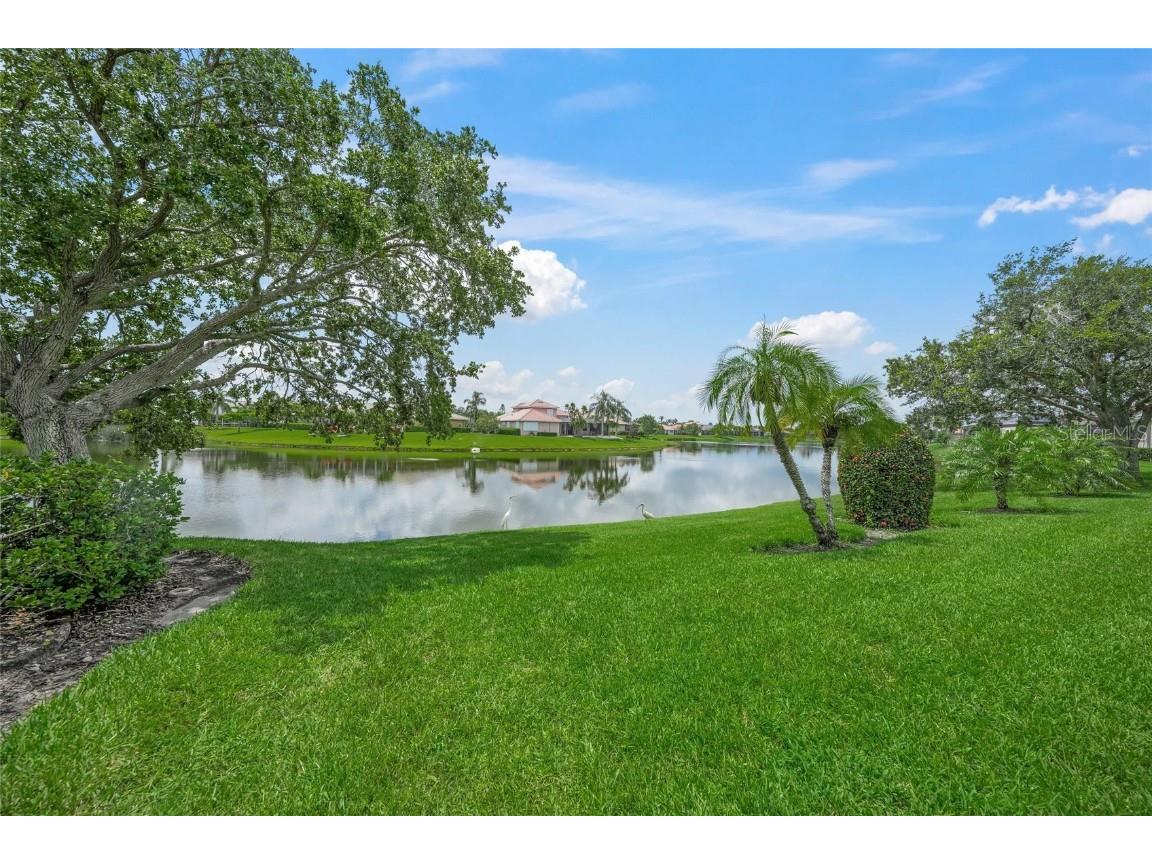 2937 Seasons Boulevard Sarasota FL 34240 A4656951 image43