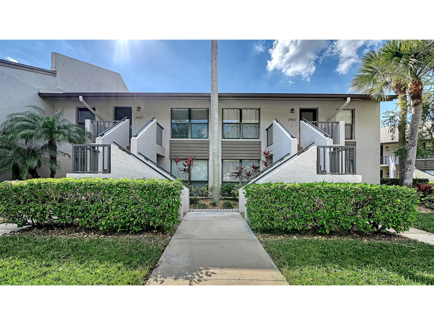2937 Taywood Meadows #32 Sarasota FL 34235 A4679912 image3