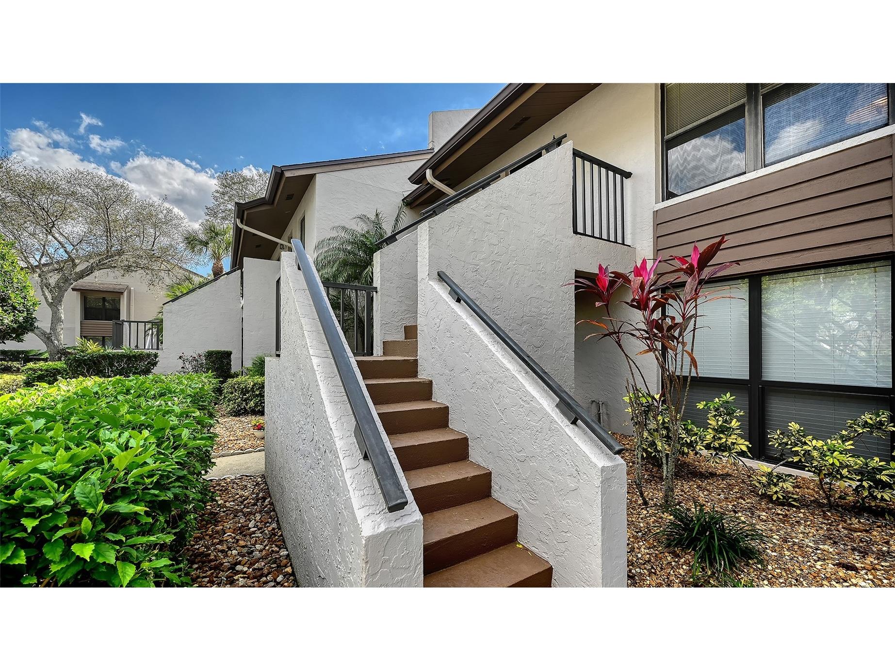 2937 Taywood Meadows #32 Sarasota FL 34235 A4679912 image4