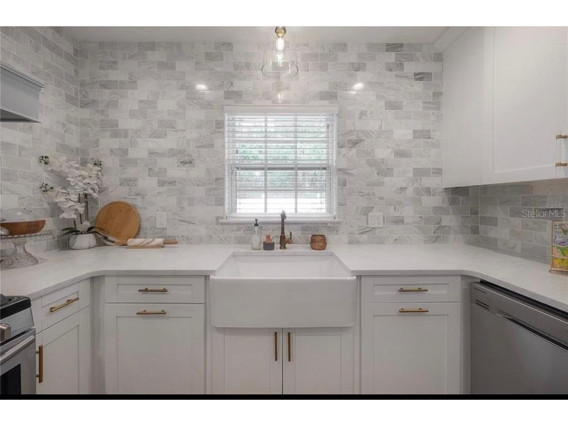 2937 W Coachman Avenue Tampa FL 33611 TB8447275 image12