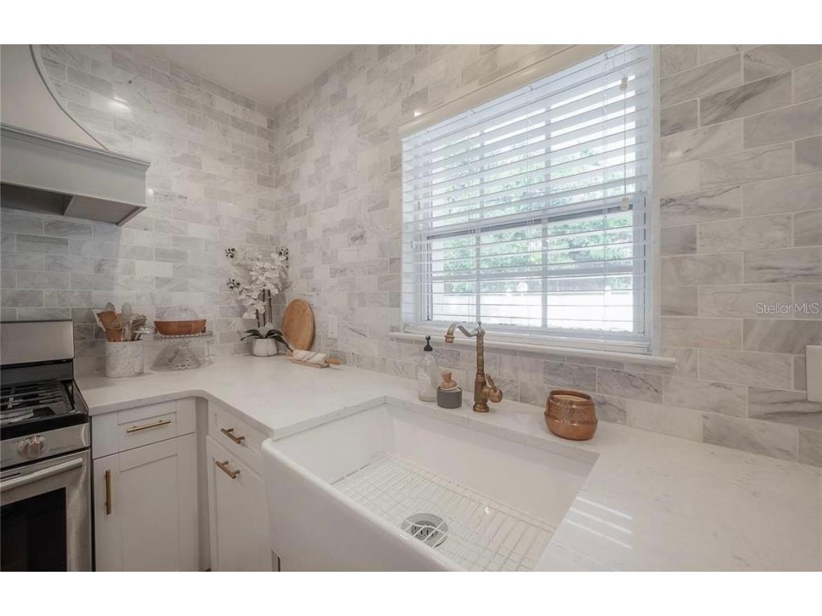 2937 W Coachman Avenue Tampa FL 33611 TB8447275 image13