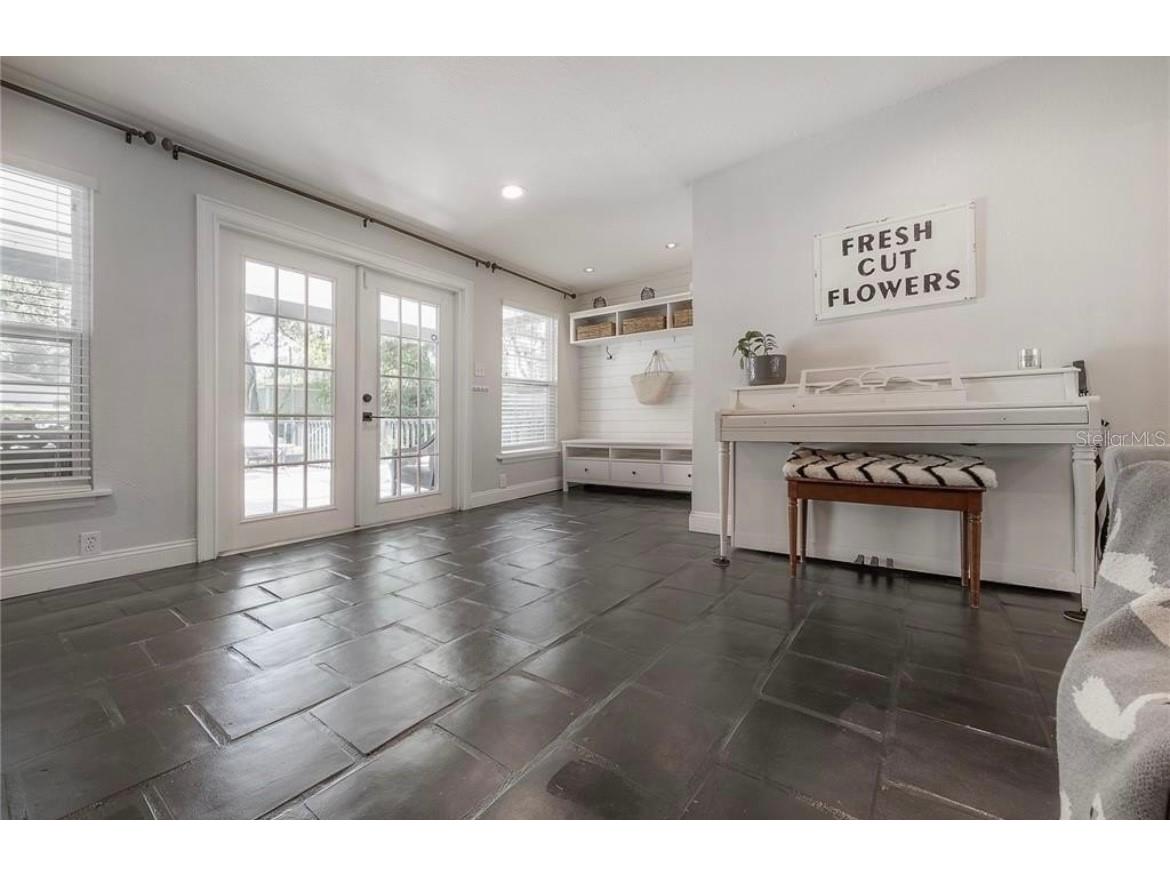 2937 W Coachman Avenue Tampa FL 33611 TB8447275 image18