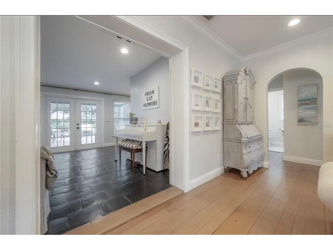 2937 W Coachman Avenue Tampa FL 33611 TB8447275 image41