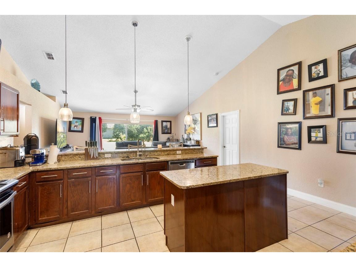 2938 Fairweather Way Kissimmee FL 34758 O6364357 image12