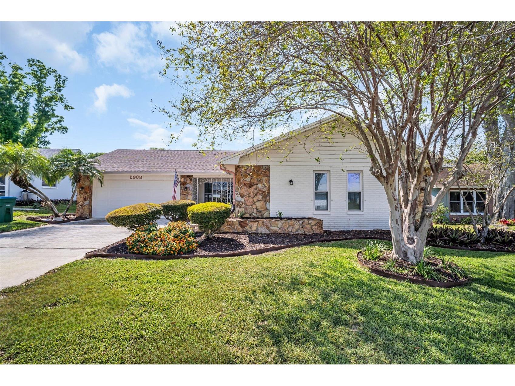 2938 Macalpin Drive W Palm Harbor FL 34684 - LAKE TARPON TB8491531 image1