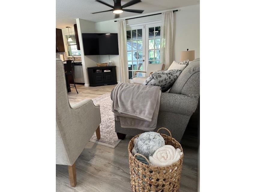 2938 W Mark Drive Sarasota FL 34232 A4679502 image3