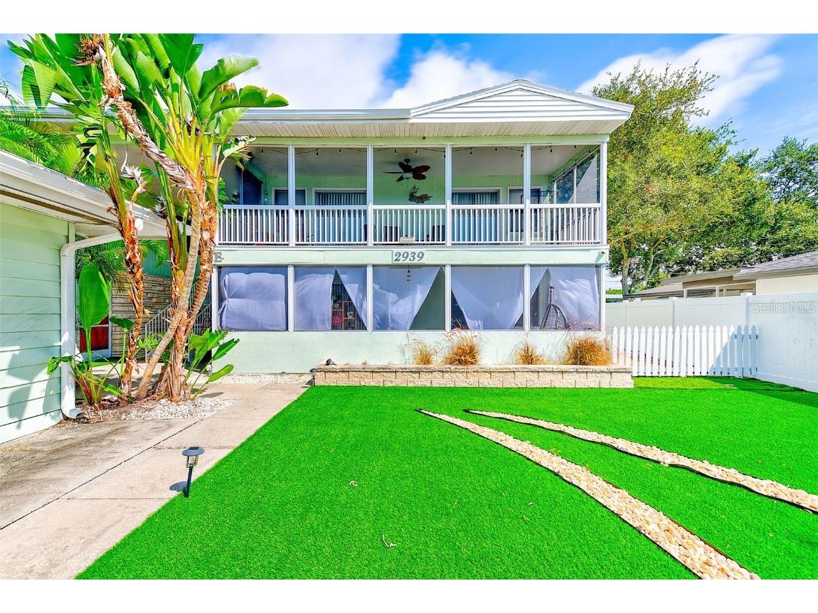 2939 Los Altos Drive #D Belleair Bluffs FL 33770 TB8437527 image1