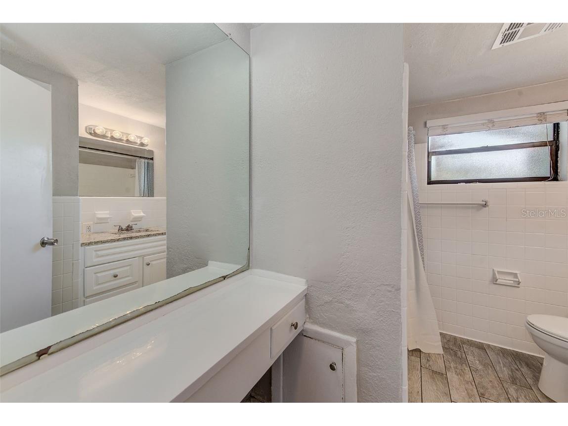 2939 Los Altos Drive #D Belleair Bluffs FL 33770 TB8437527 image23