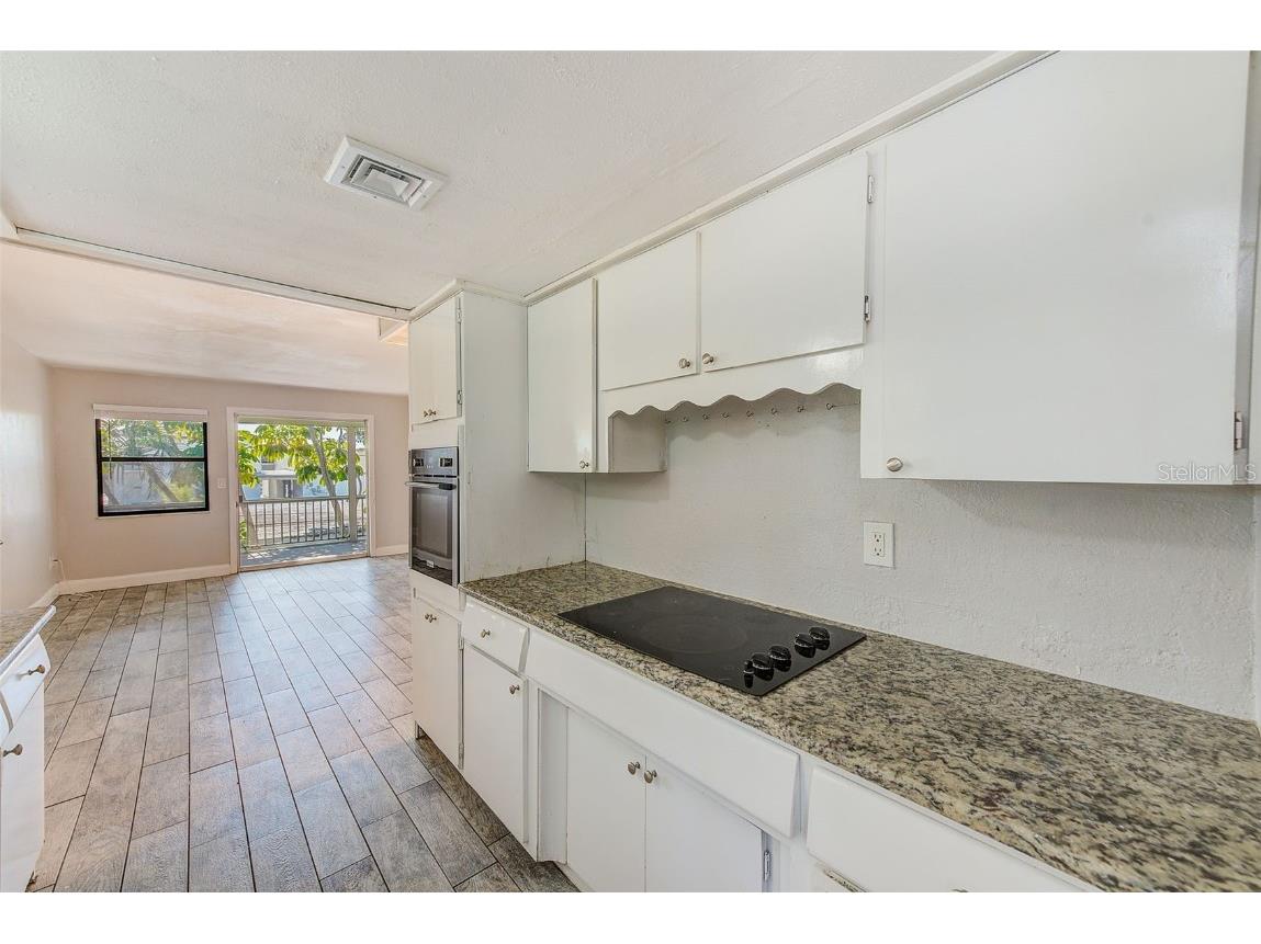 2939 Los Altos Drive #D Belleair Bluffs FL 33770 TB8437527 image6