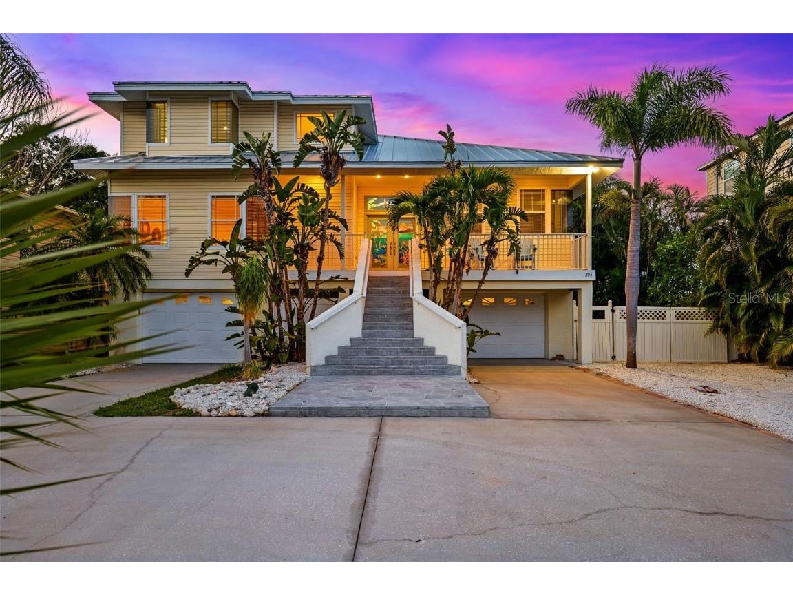 294 Kentucky Avenue Crystal Beach FL 34681 - AVERY BAYOU TB8374565 image1