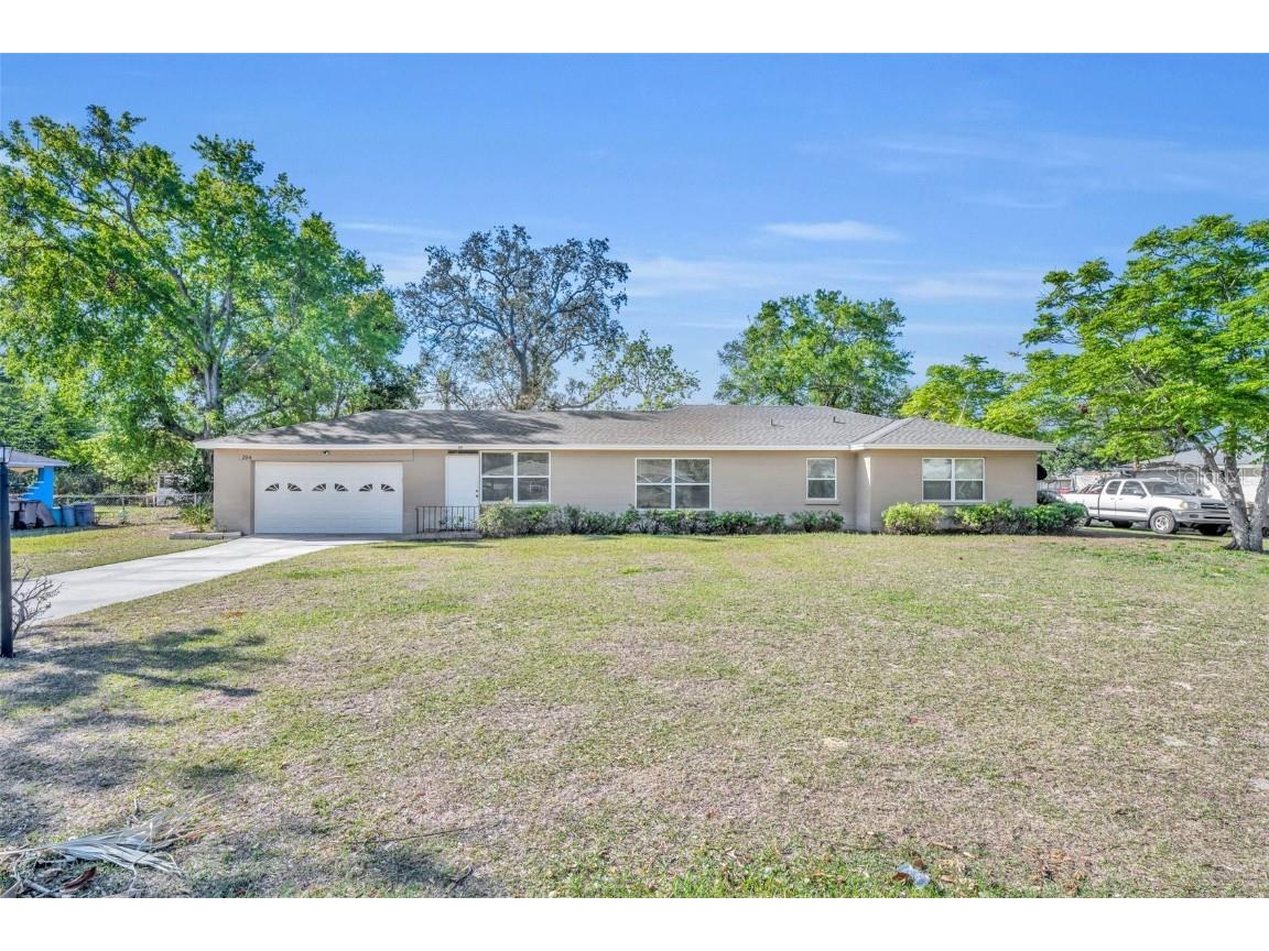 294 W Charlotte Avenue Eustis FL 32726 G5094639 image1