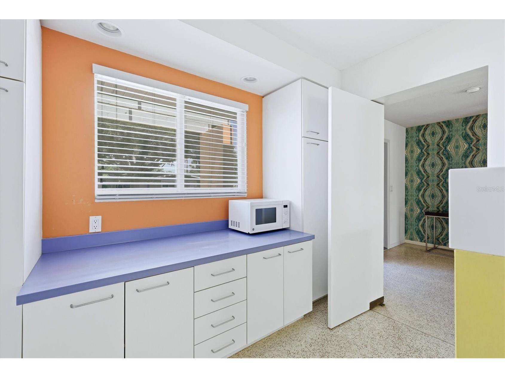 2940 Bougainvillea Street Sarasota FL 34239 - PHILLIPPI CREEK A4689977 image12