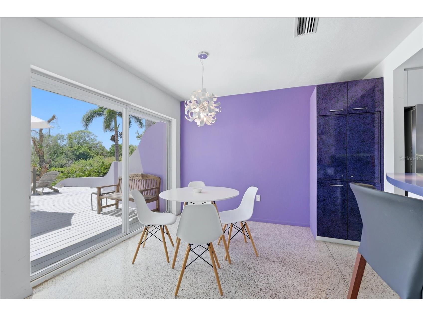 2940 Bougainvillea Street Sarasota FL 34239 - PHILLIPPI CREEK A4689977 image7