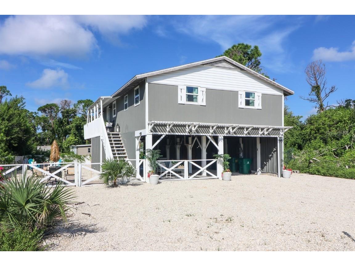 2940 Bourbon Street Grove City FL 34224 C7480324 image1