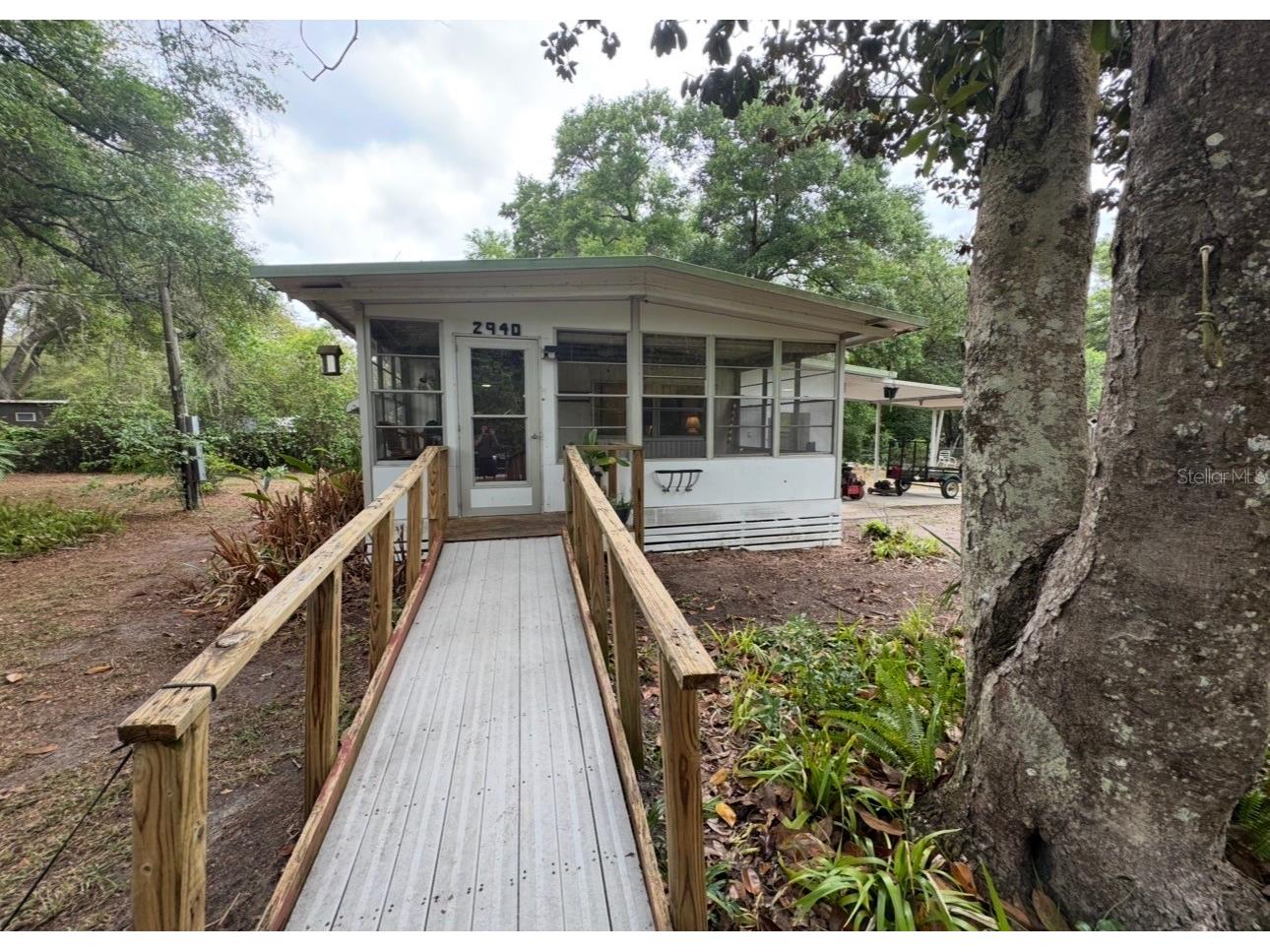 2940 NE 146th Terrace Silver Springs FL 34488 TB8492388 image1