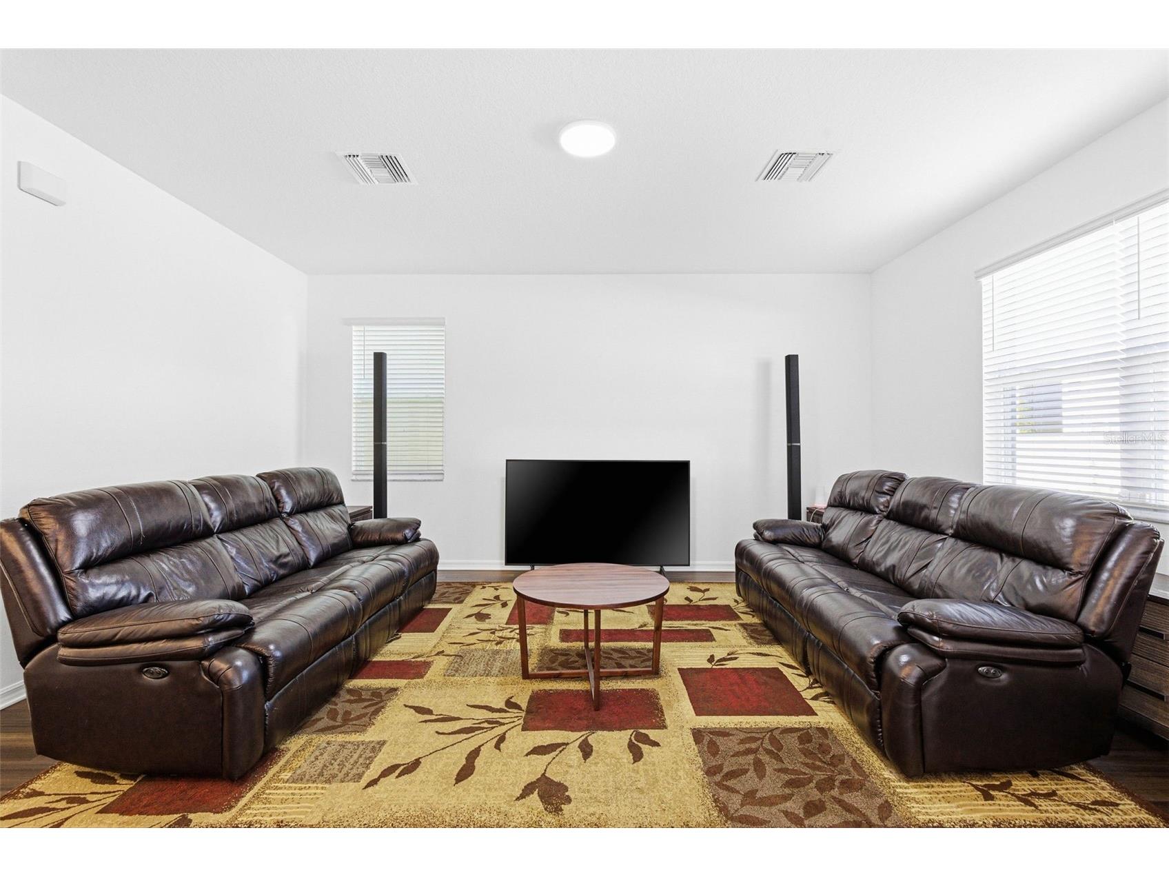 2941 Adams Cross Drive Zephyrhills FL 33540 TB8469935 image8