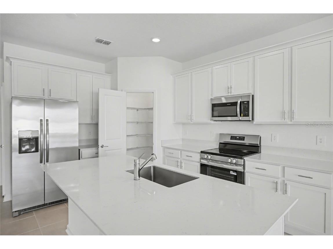 2942 Believe In Yourself Court Clermont FL 34714 O6371630 image16