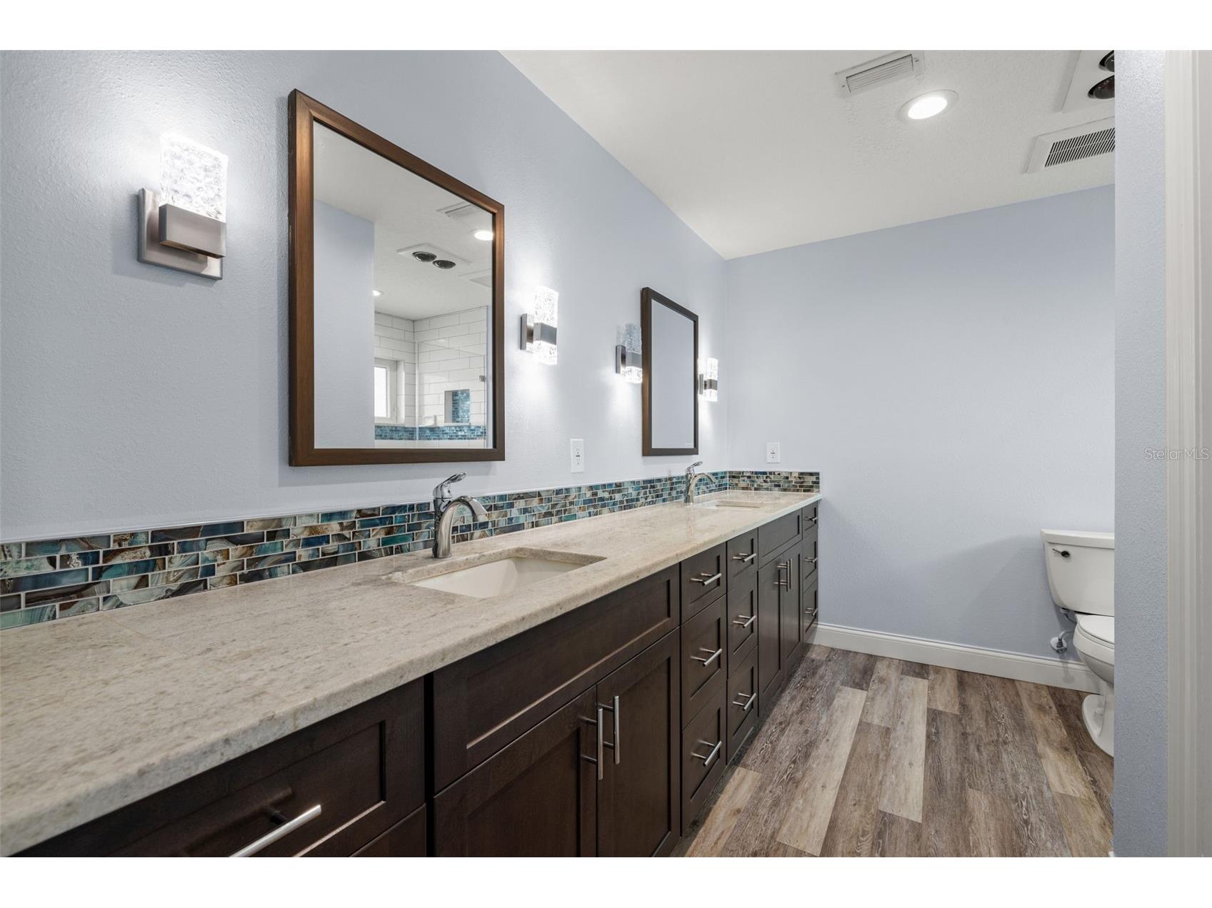 2942 Clubhouse Drive W Clearwater FL 33761 TB8528508 image11