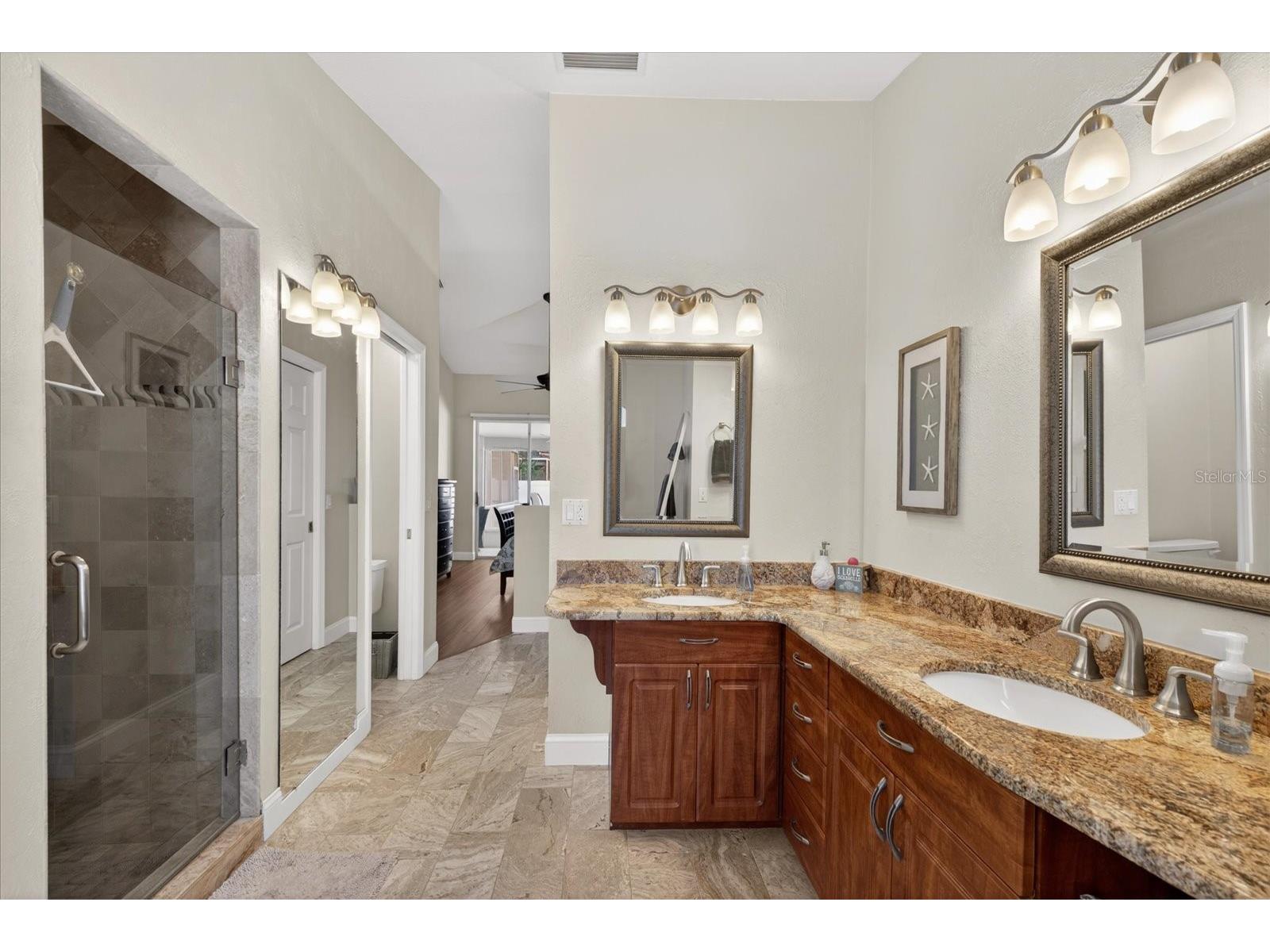 2942 Sean Way Palm Harbor FL 34684 TB8500987 image16