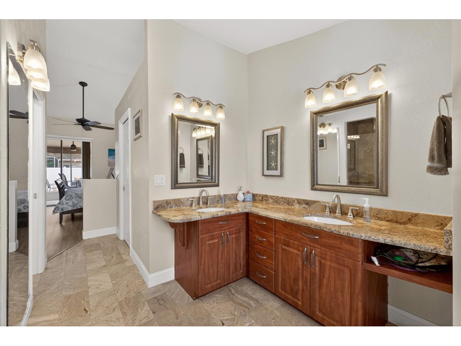 2942 Sean Way Palm Harbor FL 34684 TB8500987 image17