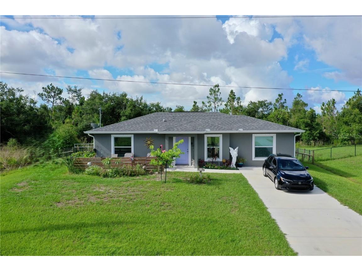 29425 Goodhue Street Punta Gorda FL 33982 C7495662 image1