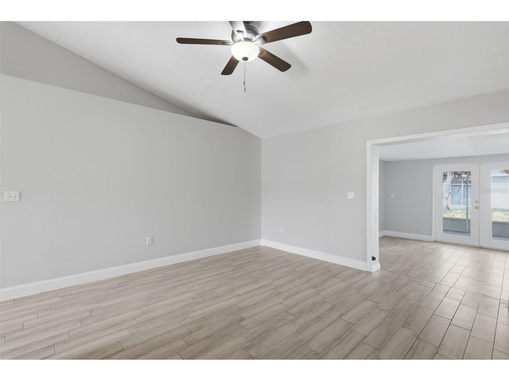 2943 Cialella Pass Saint Cloud FL 34772 G5111328 image9