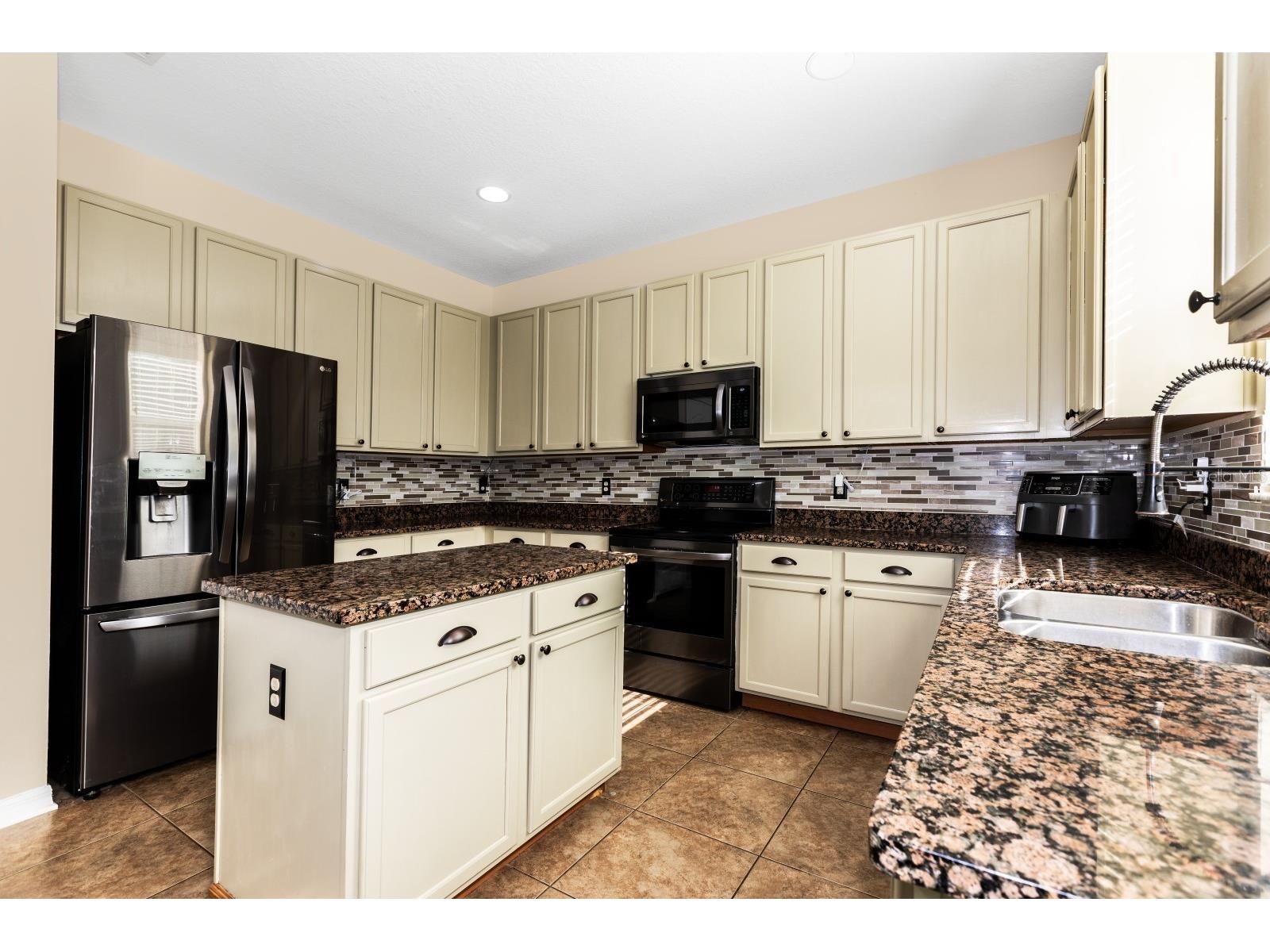 2943 Etowah Park Boulevard Tavares FL 32778 G5112661 image6