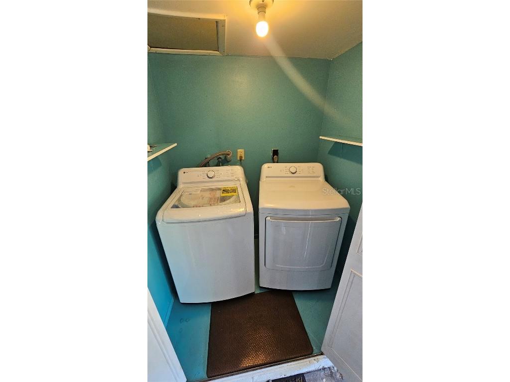 2943 Lichen Lane #B Clearwater FL 33760 TB8438607 image16