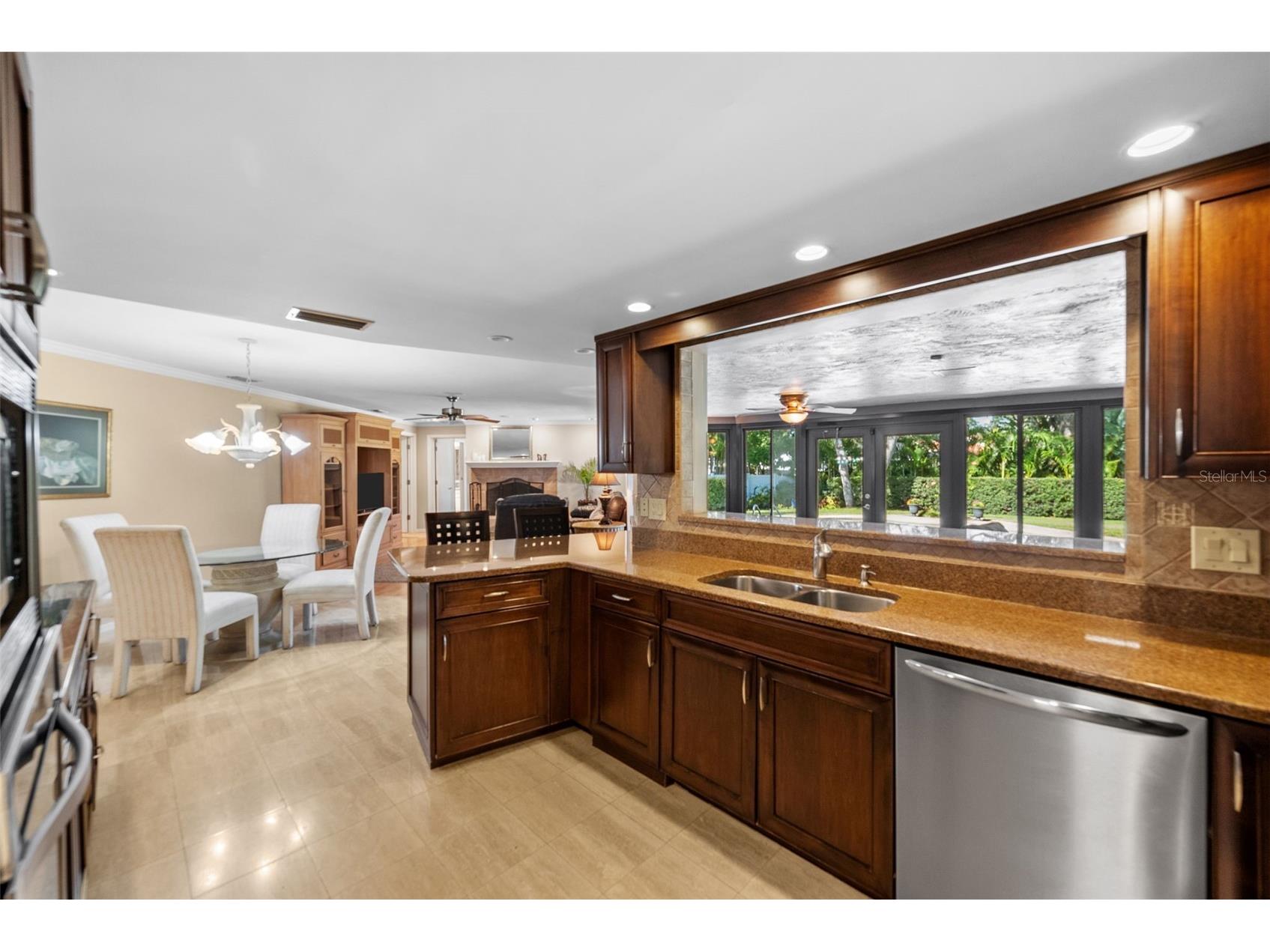 2943 Whisper Lane N Clearwater FL 33762 TB8459720 image18