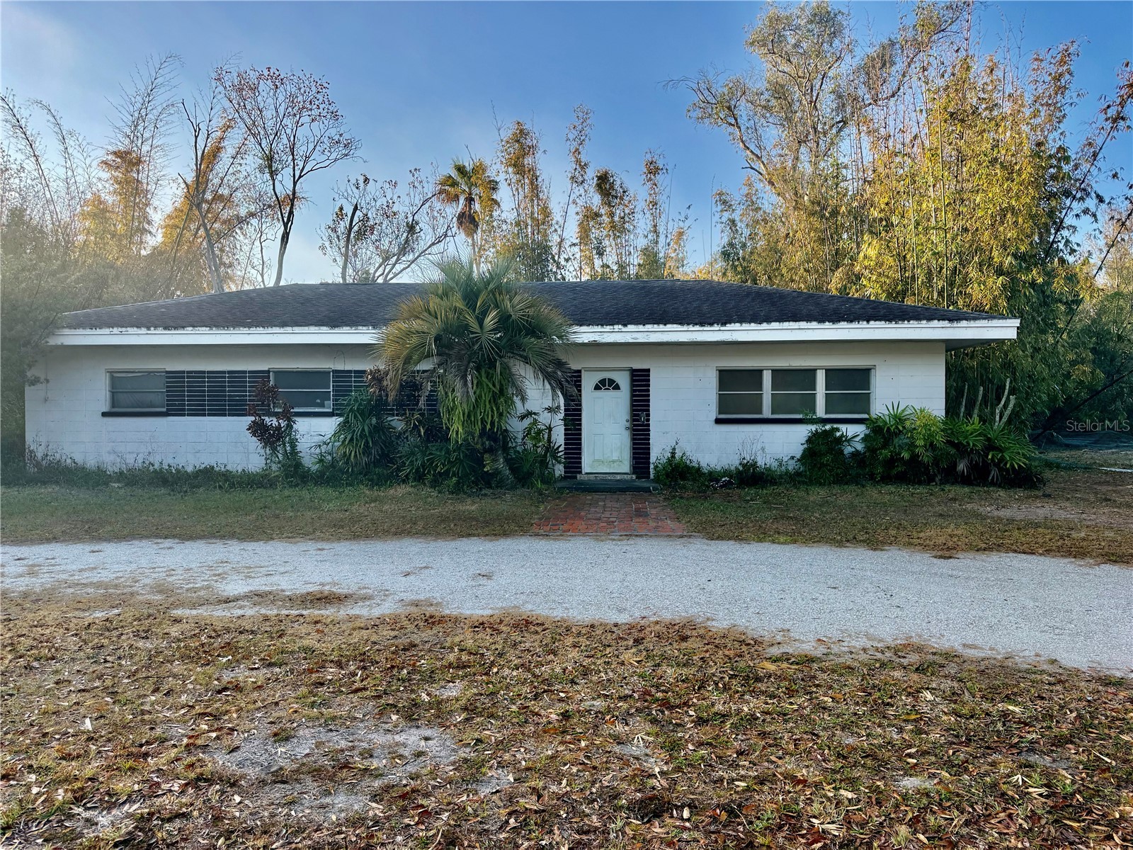 2944 49th Street Sarasota FL 34234 A4683182 image1