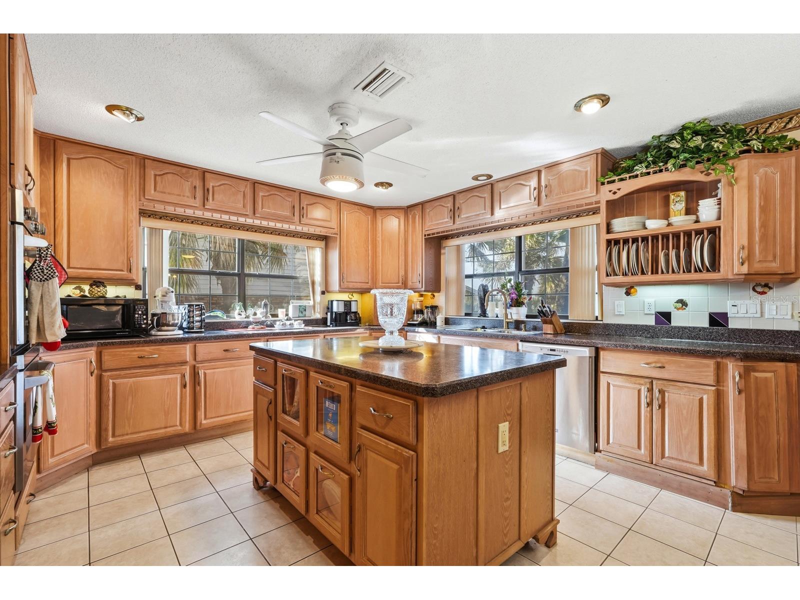 2944 Ocean Shore Boulevard Ormond Beach FL 32176 V4946571 image20