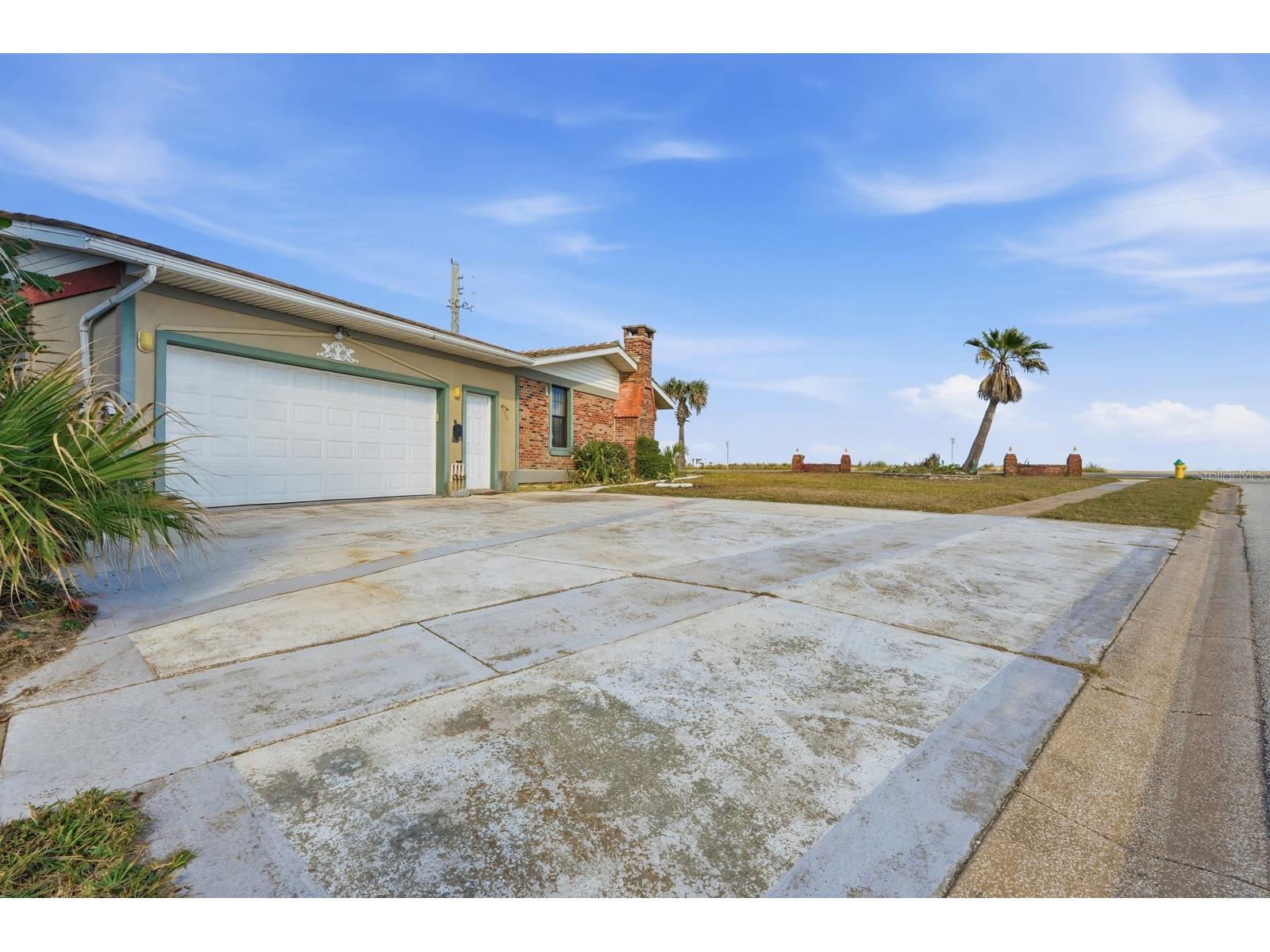 2944 Ocean Shore Boulevard Ormond Beach FL 32176 V4946571 image39