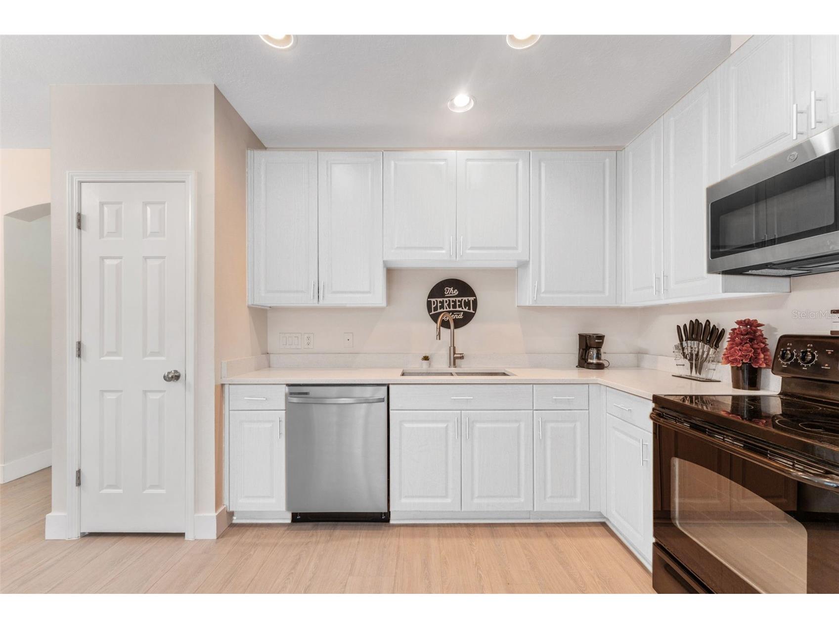 2944 Prairie Iris Drive Land O Lakes FL 34638 TB8509133 image19