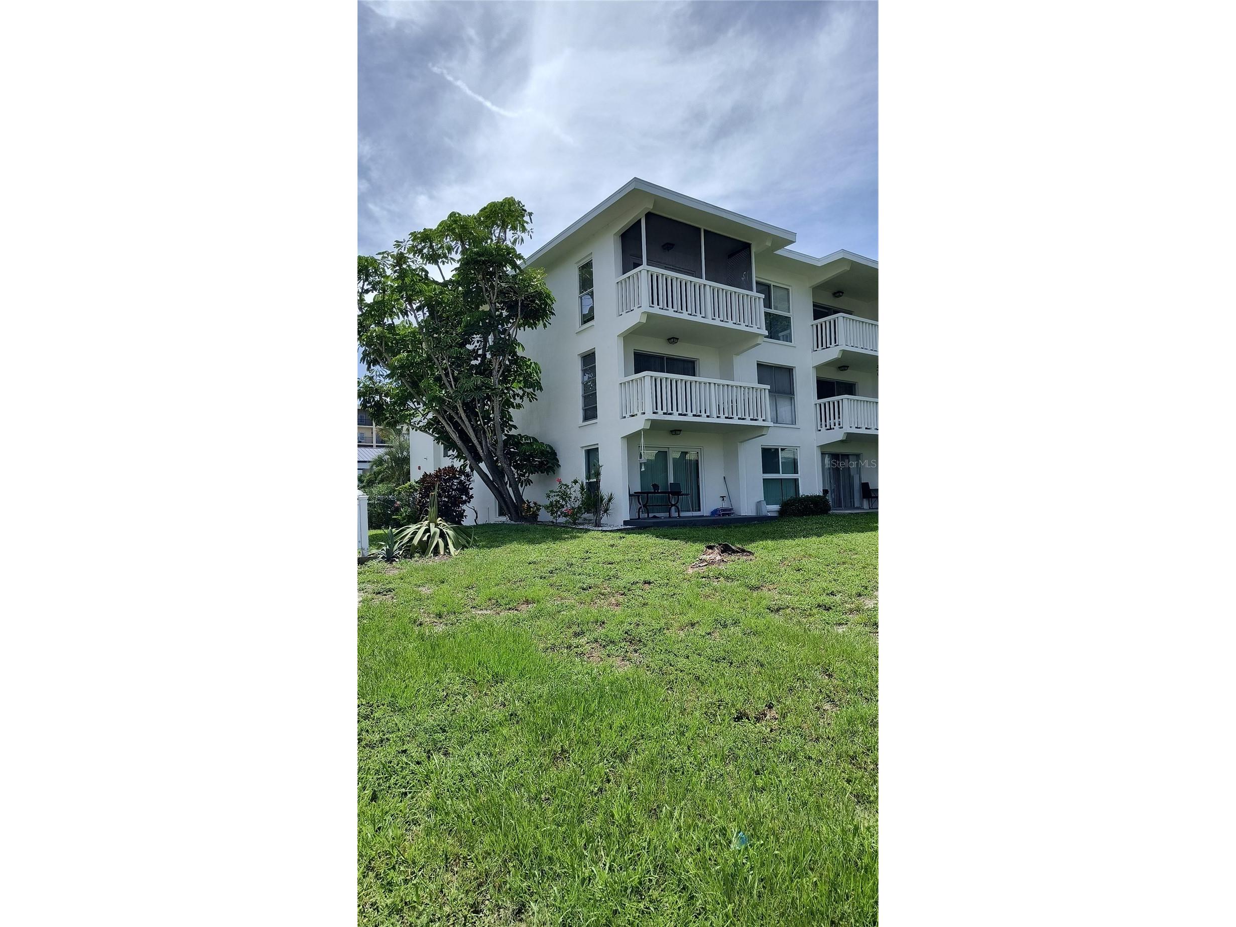 2944 W Bay Drive #201 Belleair Bluffs FL 33770 TB8531089 image4