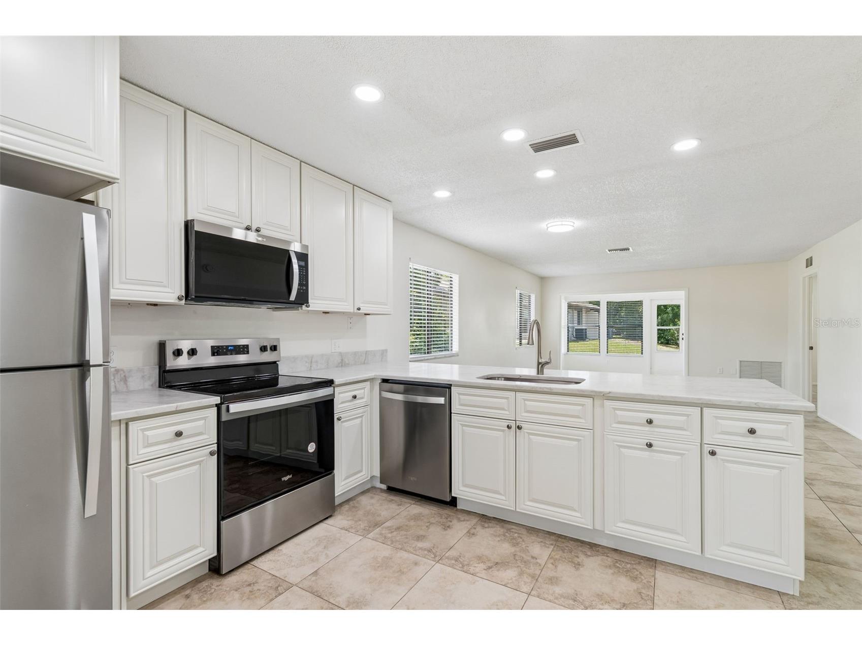 2945 Grovewood Boulevard #A Palm Harbor FL 34683 TB8514189 image12