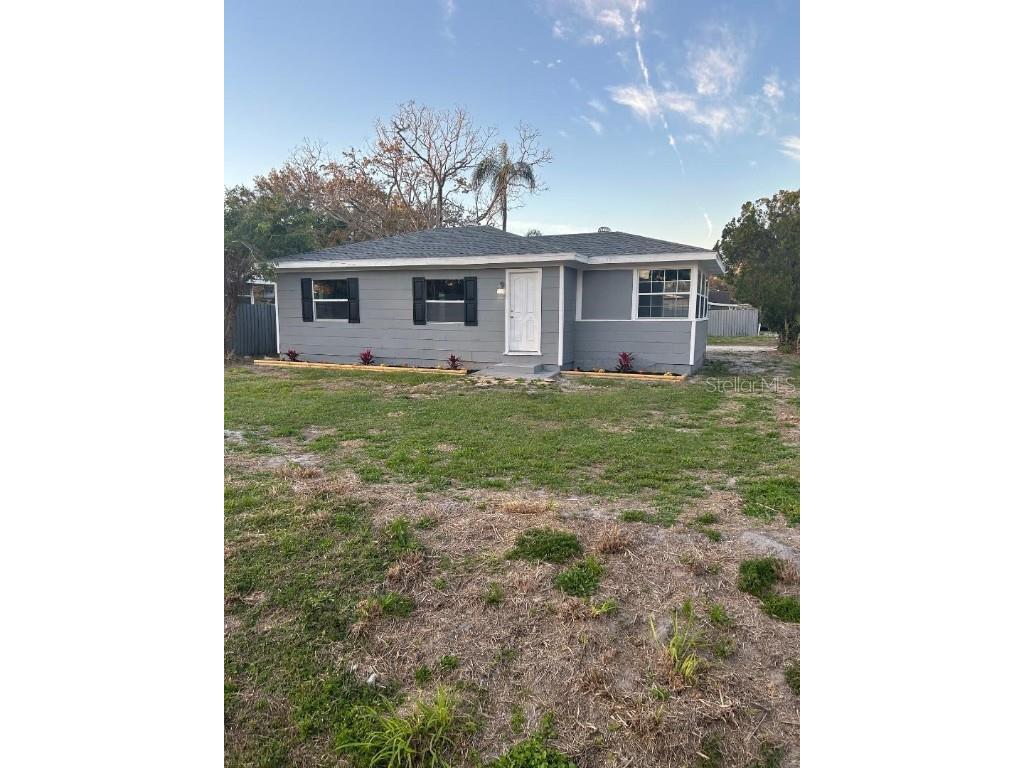 2945 Hillview Street Sarasota FL 34239 A4599679 image1