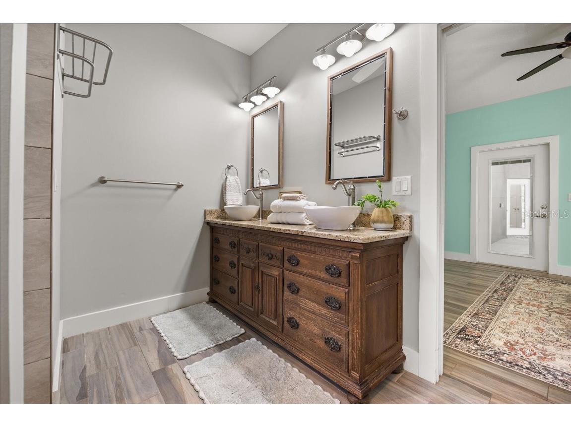 2945 Lakeshore Drive Mount Dora FL 32757 - LAKE DORA G5099261 image25