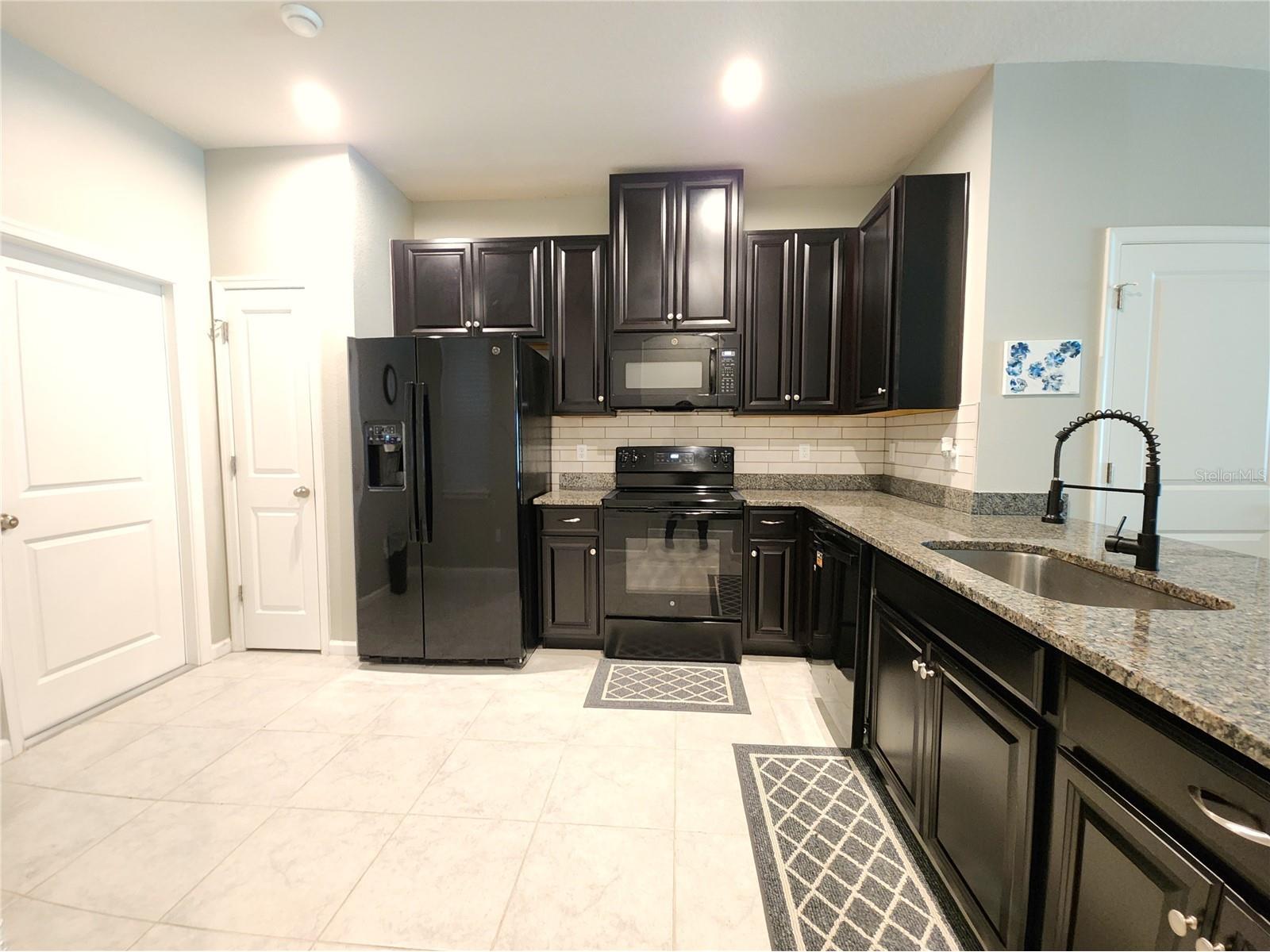 2945 Rambler Ivy Loop Brandon FL 33510 TB8466140 image2