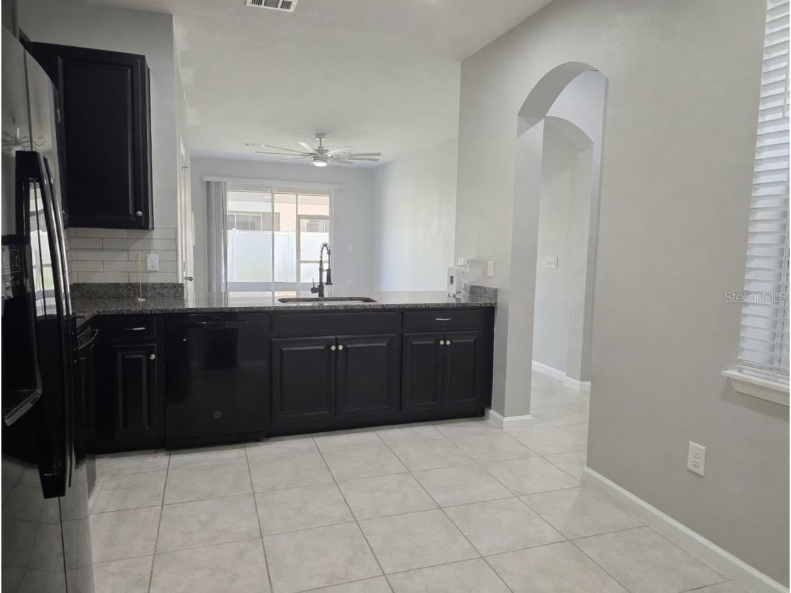 2945 Rambler Ivy Loop Brandon FL 33510 TB8499029 image4