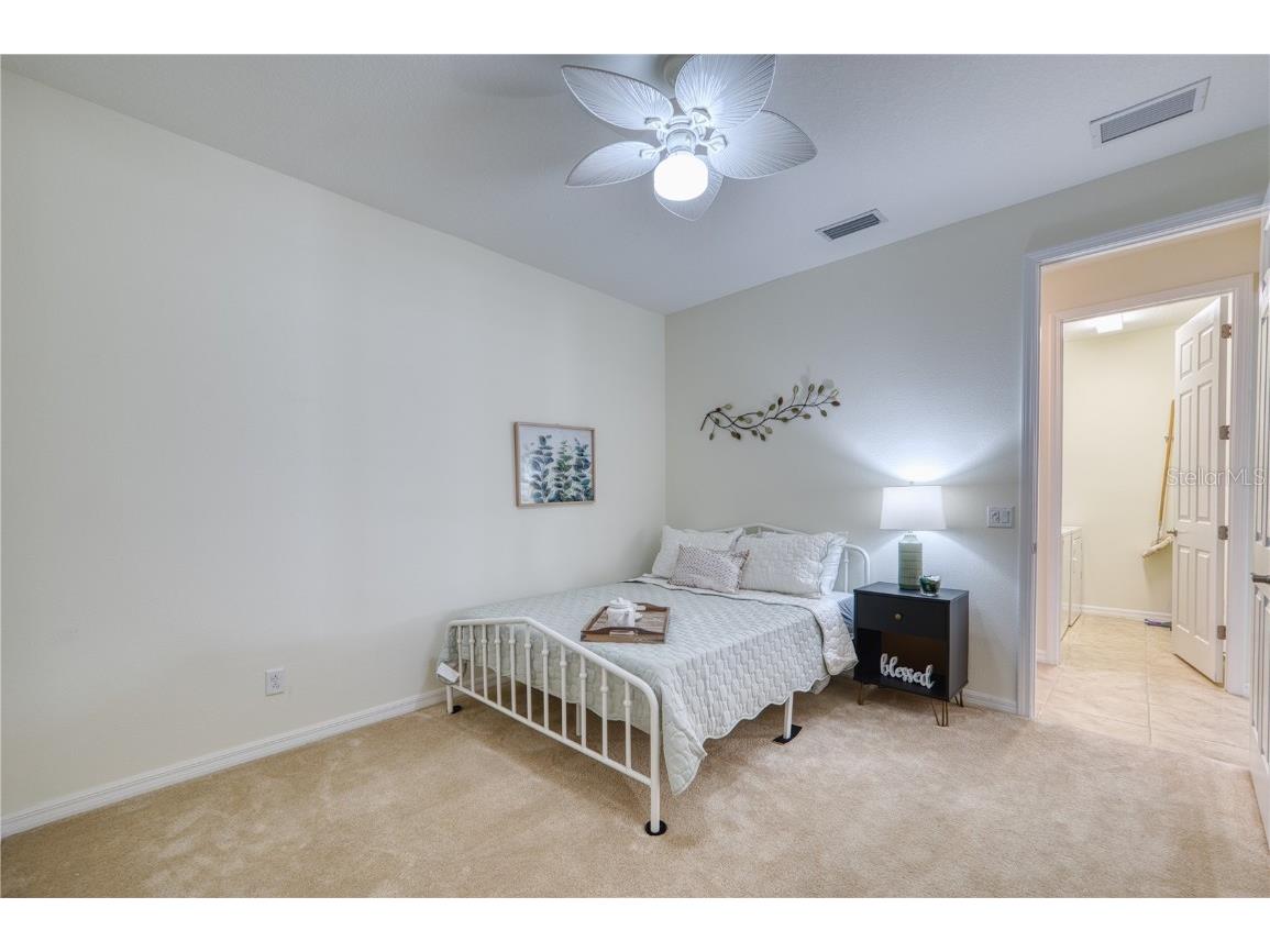 2945 Trustee Avenue Sarasota FL 34243 A4651551 image20