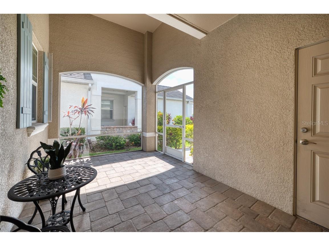 2945 Trustee Avenue Sarasota FL 34243 A4651551 image28